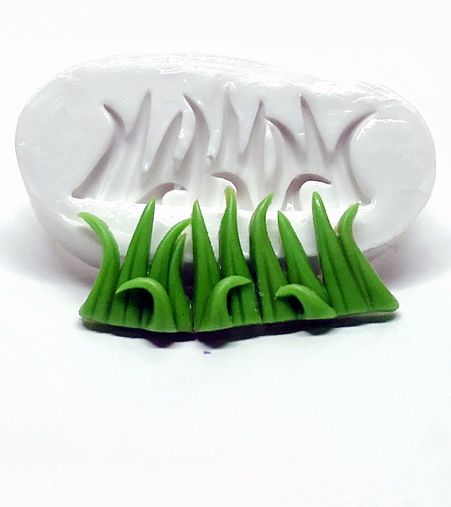 Grama Pequena - P217/P1024