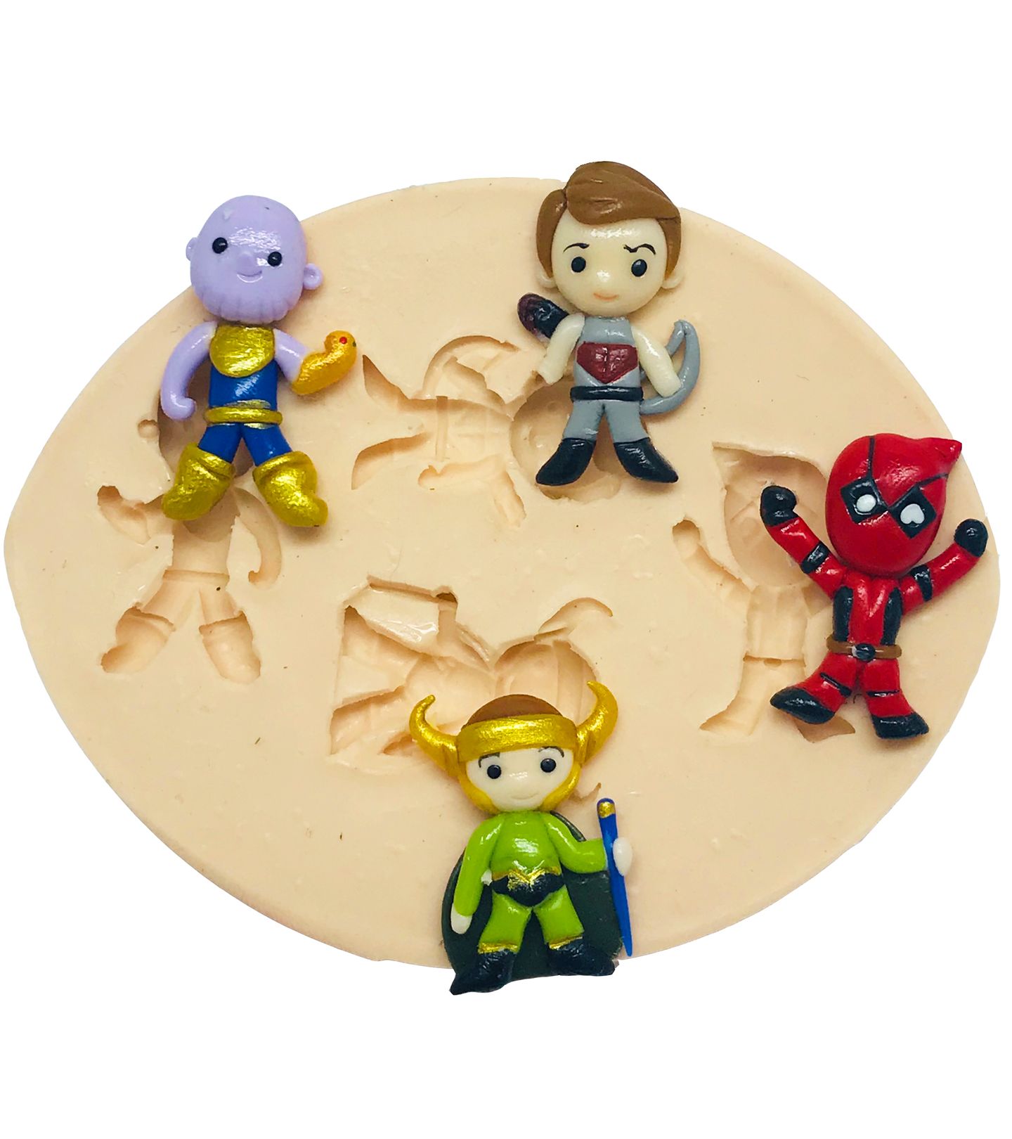 Os Vingadores - Fofinhos - Thanos, Deadpool, Gaviao; Loki - Pq. - P491