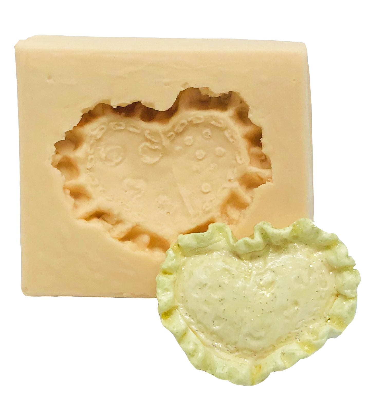 Coração c/ Babado - P117