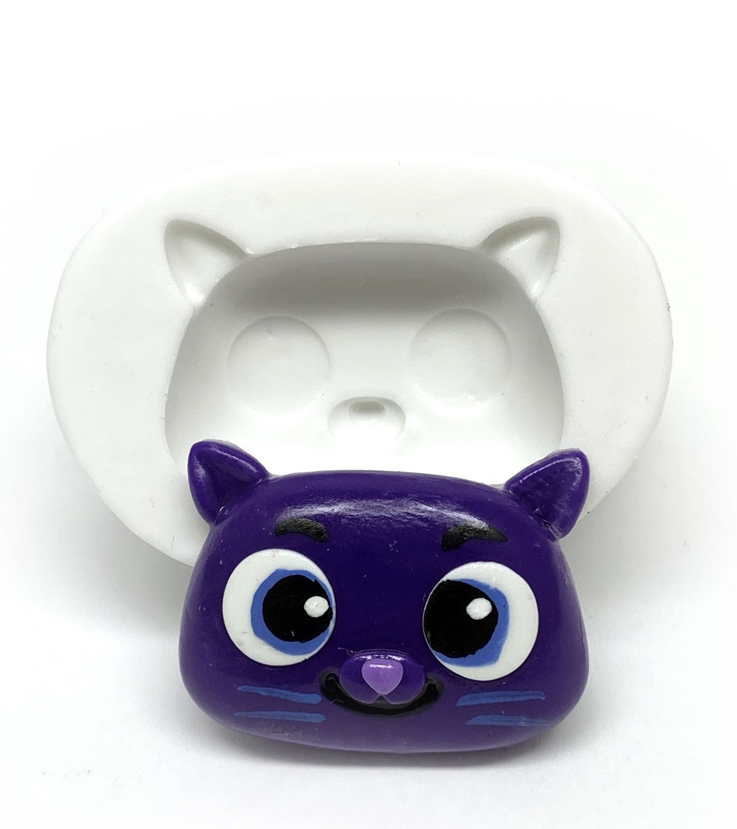 Vera e o Reino do Arco Iris - Rosto Bartleby - Grande - P1191