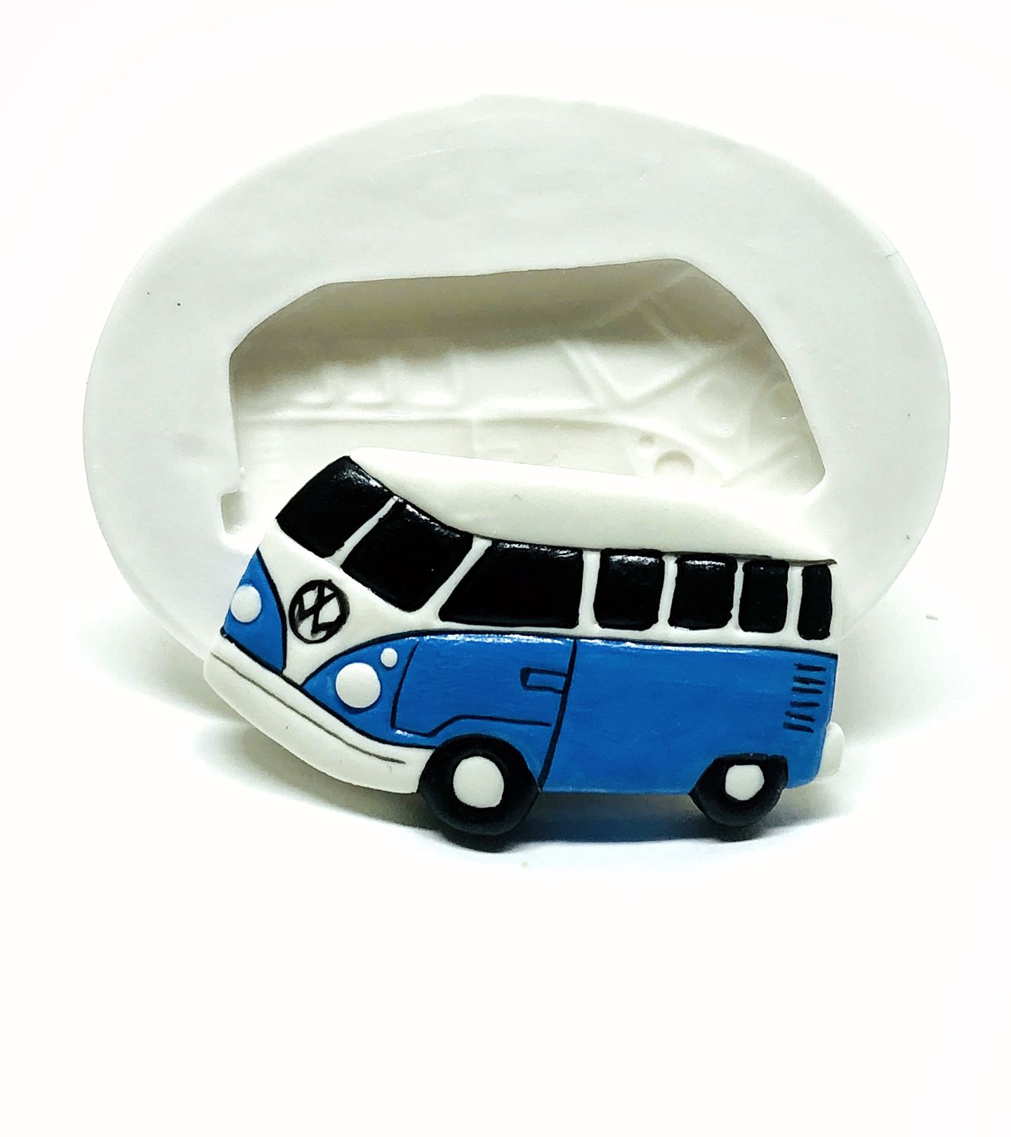 Meios de Transporte - Kombi - Media - P789