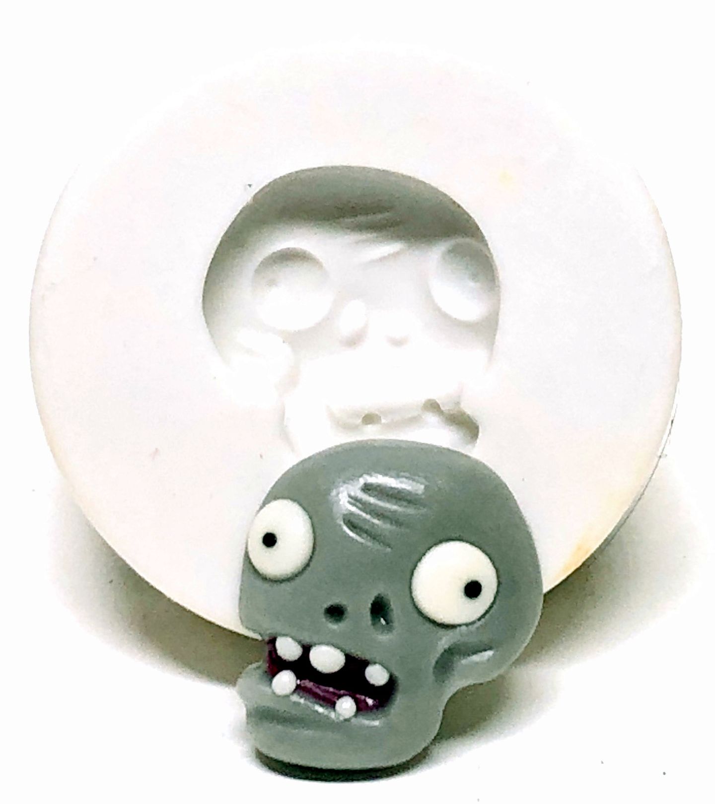 Plantas vs Zumbis - Rosto Zumbi - Pequeno - P1071