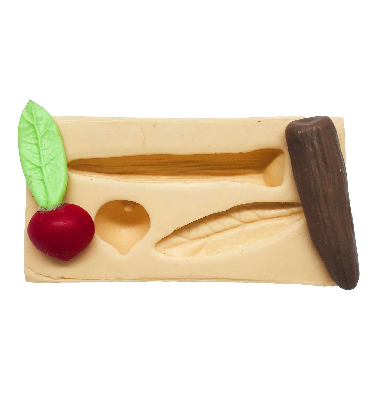 Mandioca e Rabanete - P71