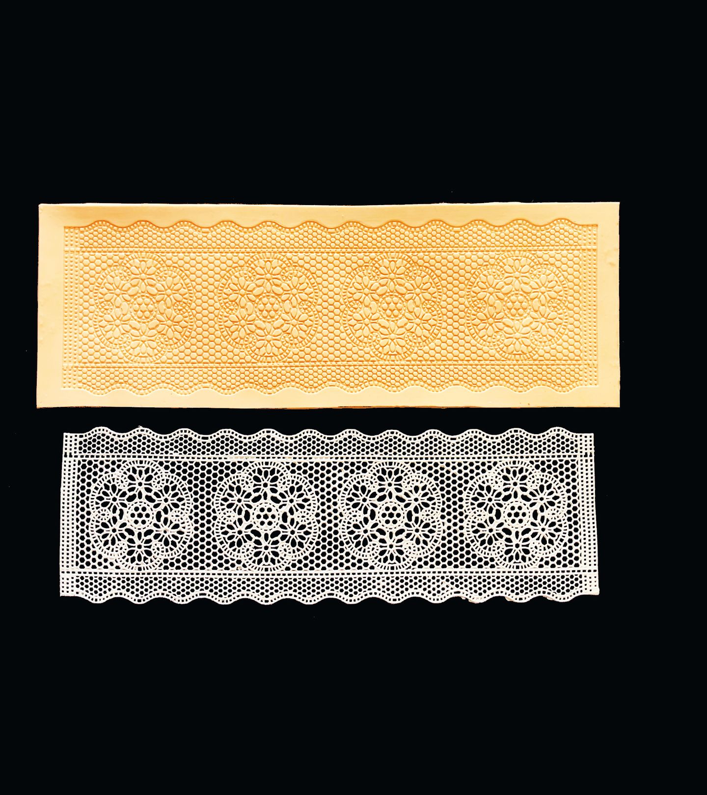 Renda Para Bolo - Mod.08 - (37 X 12 Cm)